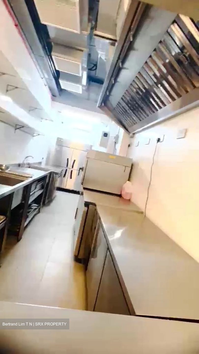 Tanjong Katong Road (D15), Retail #552874061